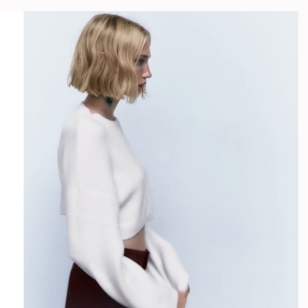 Zara cropped fuzzy cream sweater